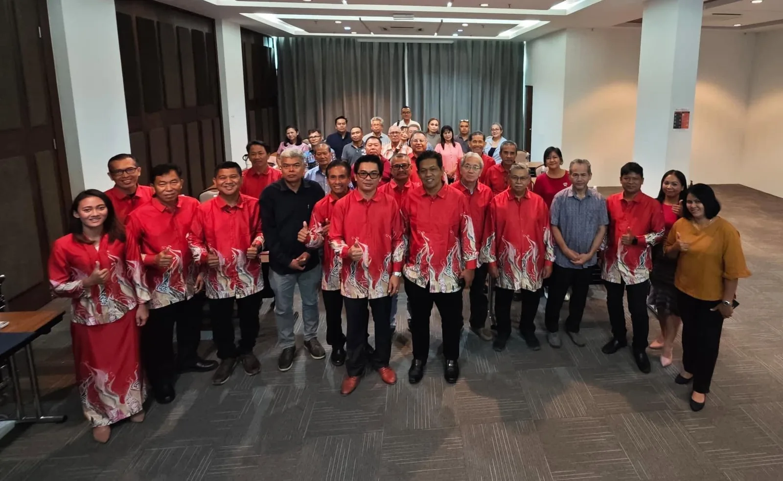 Ahli dan kepimpinan Persatuan Siam Malaysia pada satu sesi perhimpunan