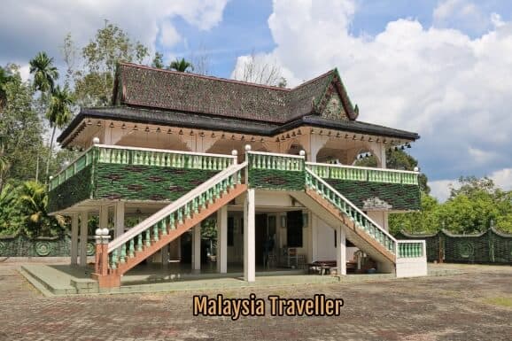 Glass-bottle-clad main hall of Wat Charok Padang (the Glass Bottle Temple), Sik, Kedah