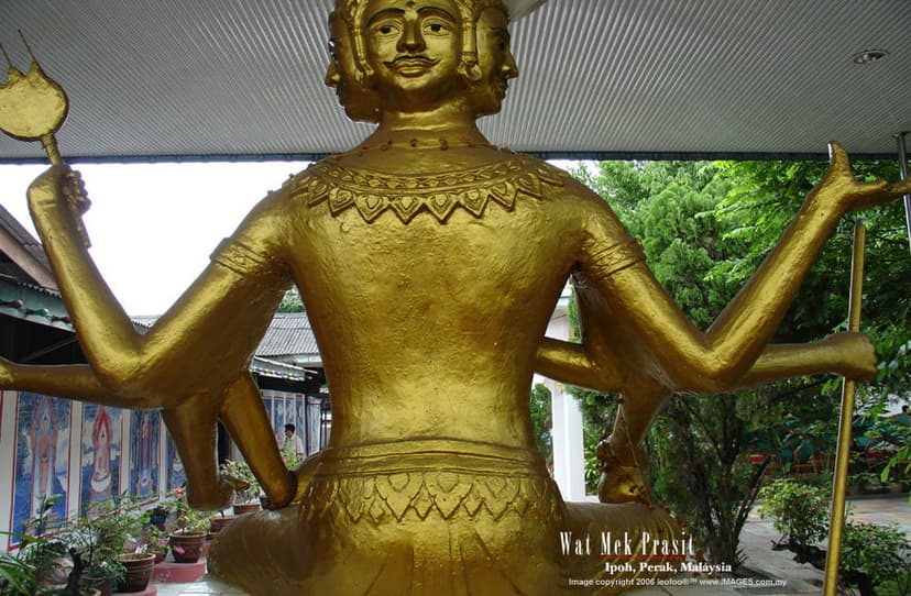 Multi-armed deity statue (Phra Phrom) at Wat Mek Prasit, Ipoh, Perak