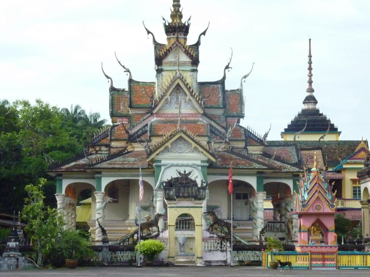 Front view of Wat Uttamaram's main temple building, Pasir Mas, Kelantan