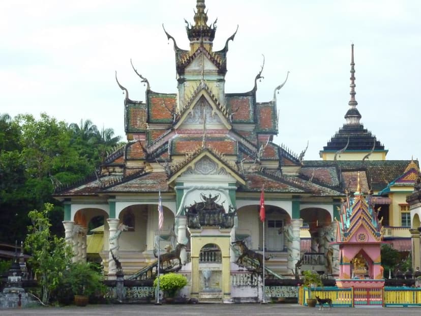Front view of Wat Uttamaram's main temple building, Pasir Mas, Kelantan